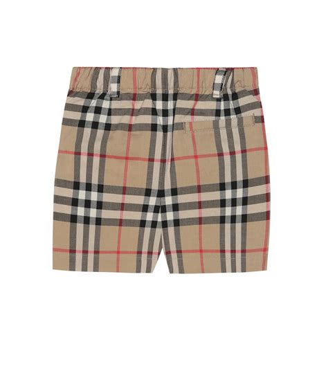 burberry childrenswear solid short.